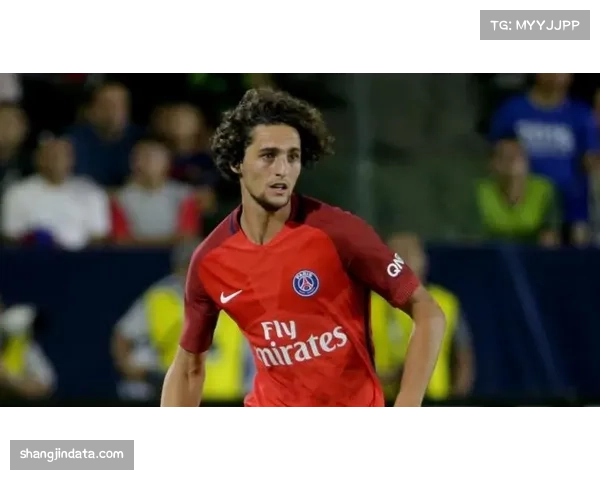 动态:法国国家队公布新一期大名单,巴黎小将埃梅里首次入选 动态:法国国家队公布新一期大名单,巴黎小将埃梅里首次入选